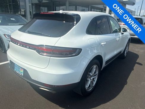 Used 2021 Porsche Macan AWD/4WD image 2