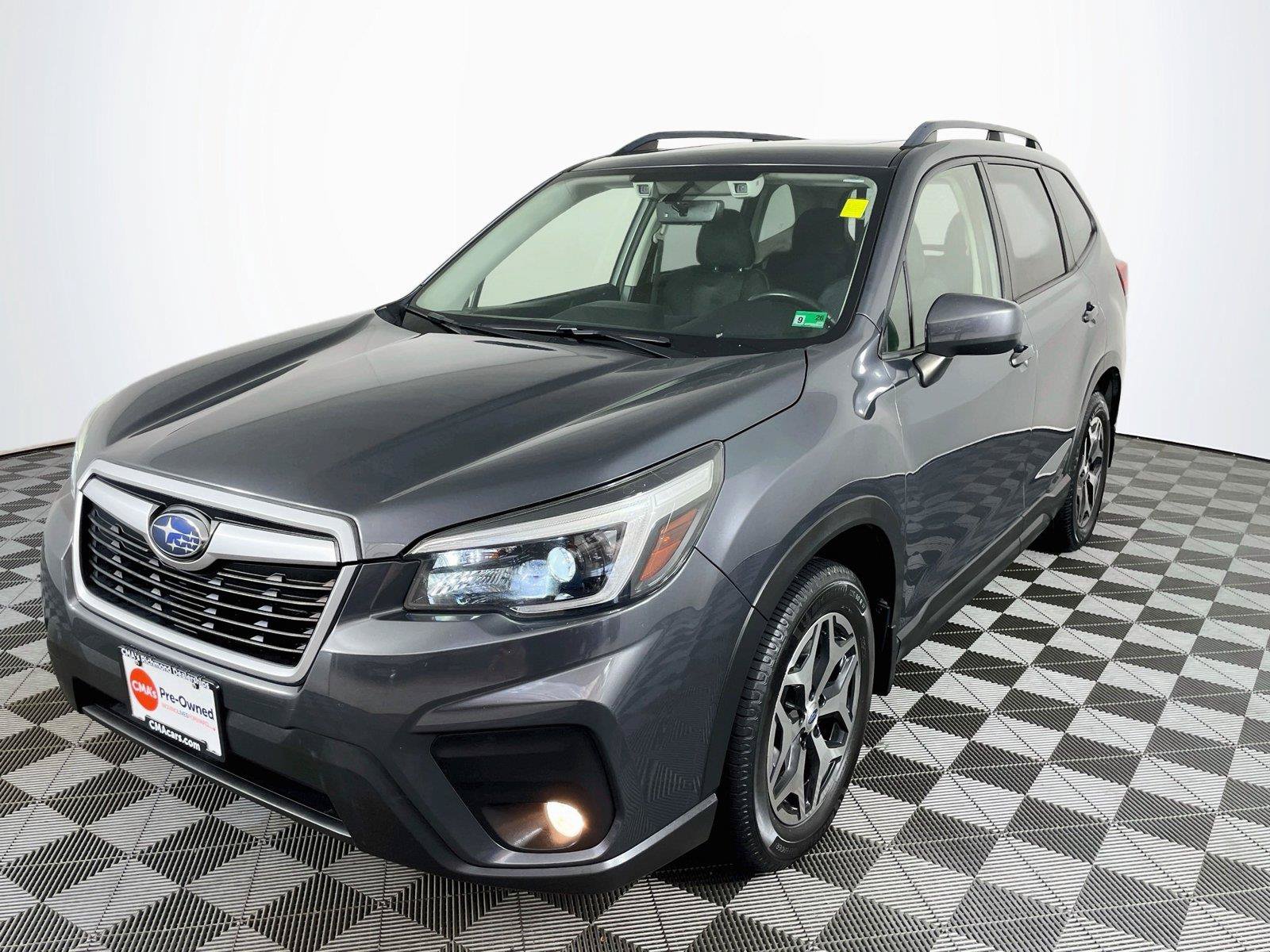 Used 2021 Subaru Forester Premium AWD/4WD image 3