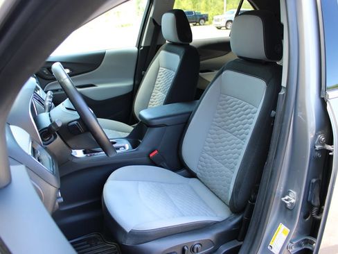 Used 2019 Chevrolet Equinox LT AWD/4WD image 11