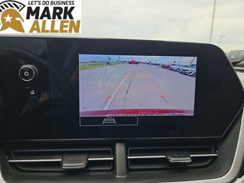 Used 2024 Chevrolet Trax RS w/ Driver Confidence Package FWD image 14