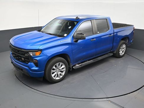 Used 2023 Chevrolet Silverado 1500 Custom RWD image 12