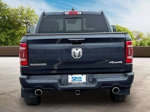 Used 2019 RAM 1500 Laramie AWD/4WD image 2