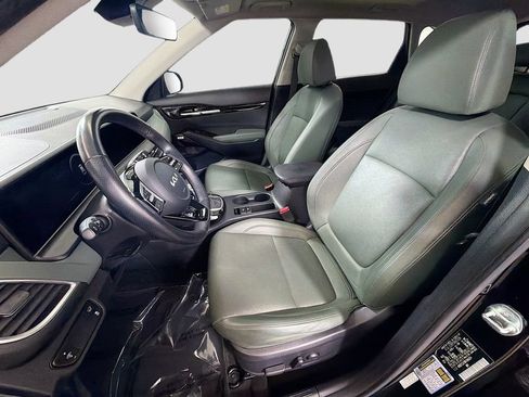 Used 2024 Kia Seltos SX w/ SX Sunroof Package AWD/4WD image 23