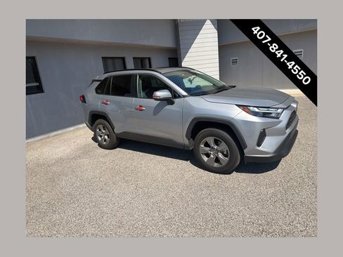 Used 2024 Toyota RAV4 XLE image 1