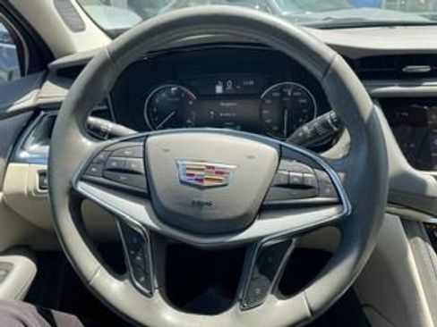 Used 2021 Cadillac XT5 Premium Luxury w/ LPO, Floor Liner Package AWD/4WD image 6