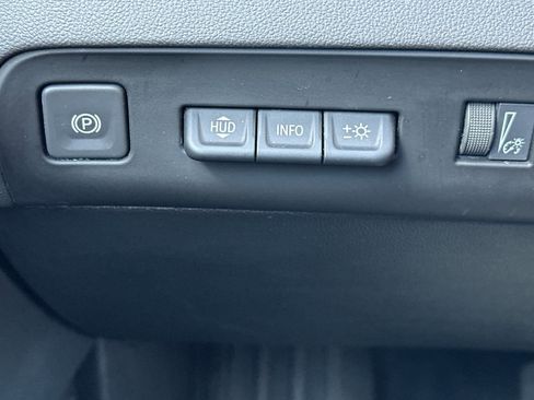 Used 2023 Buick Enclave Premium w/ Experience Buick Package AWD/4WD image 31