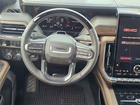 New 2026 GMC Yukon Denali Ultimate AWD/4WD image 14