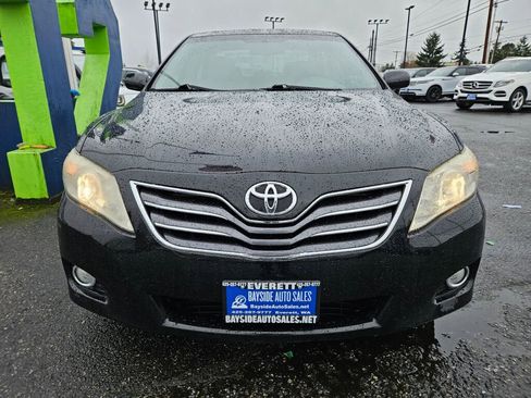 Used 2011 Toyota Camry XLE w/ XLE Extra-Value Pkg #2 image 7