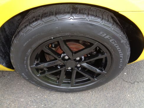 Used 2012 Chevrolet Camaro LT image 27