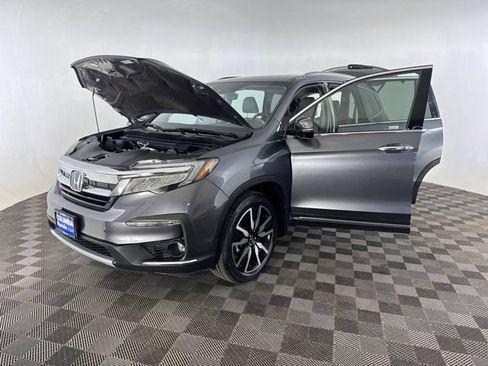 Used 2020 Honda Pilot Touring image 12