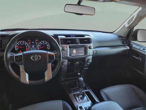 Used 2018 Toyota 4Runner SR5 image 14