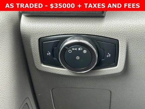 Used 2017 Ford F550 2WD Regular Cab Super Duty image 15