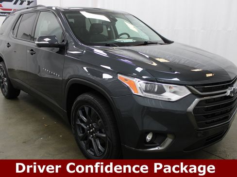 Used 2020 Chevrolet Traverse RS w/ LPO, Floor Liner Package image 3