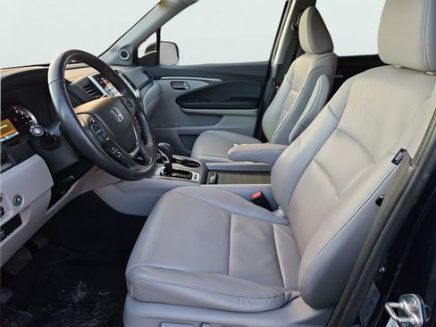 Certified 2019 Honda Ridgeline RTL-T image 33