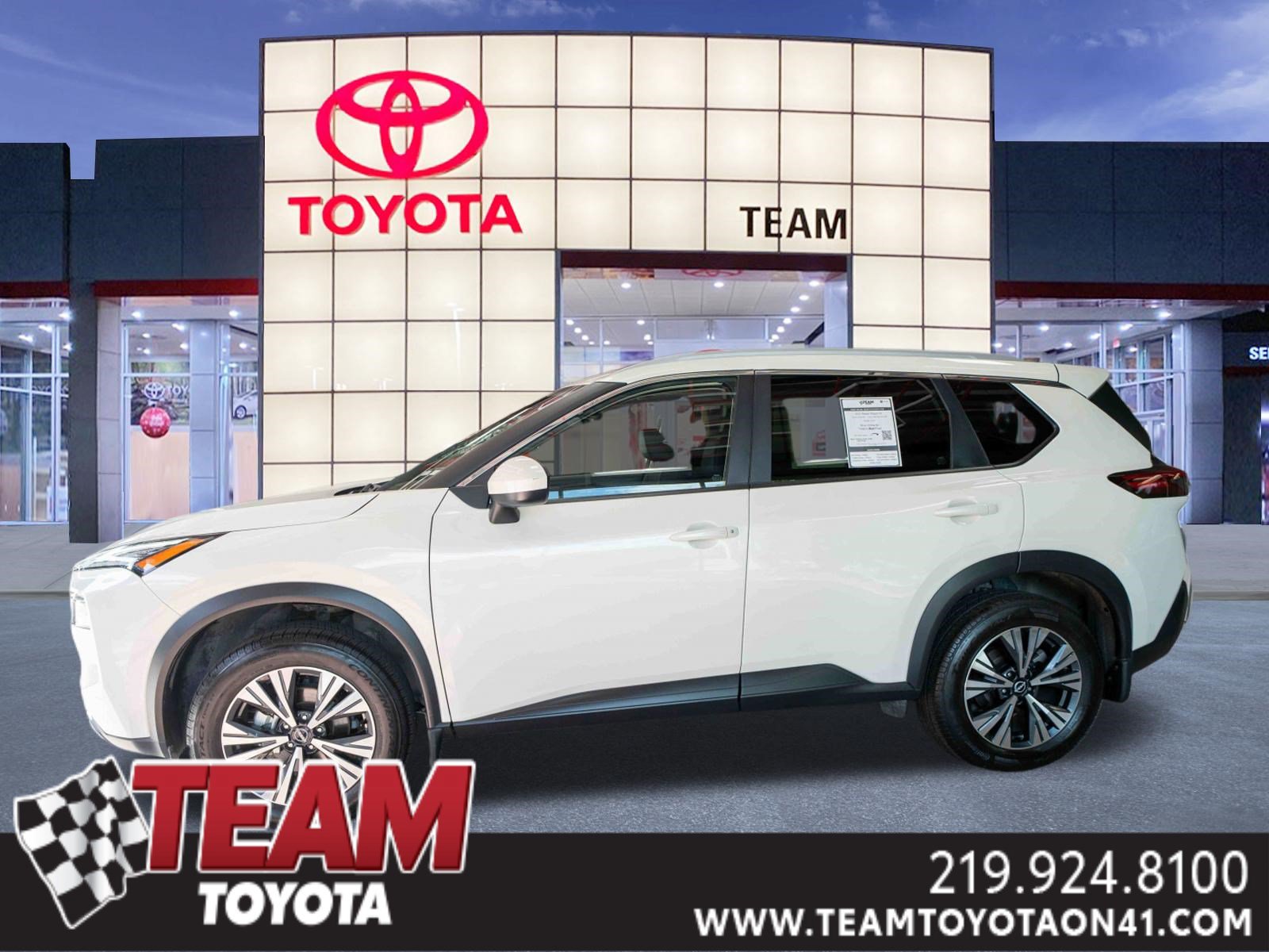 Used 2023 Nissan Rogue SV w/ SV Premium B Package AWD/4WD image 1