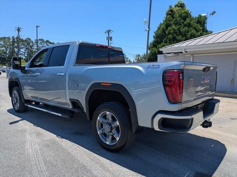 Used 2026 GMC Sierra 2500 SLT w/ SLT Premium Package AWD/4WD image 7