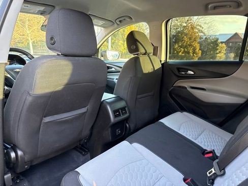 Used 2020 Chevrolet Equinox LS w/ LPO, Floor Liner Package image 21