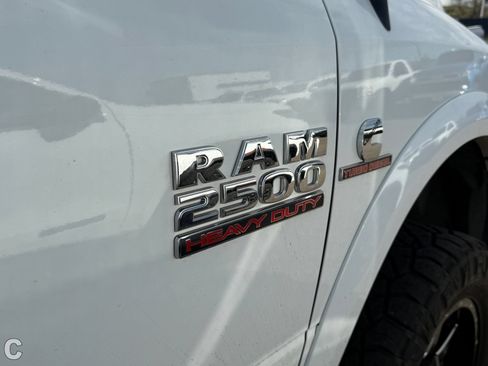 Used 2017 RAM 2500 Laramie AWD/4WD image 7