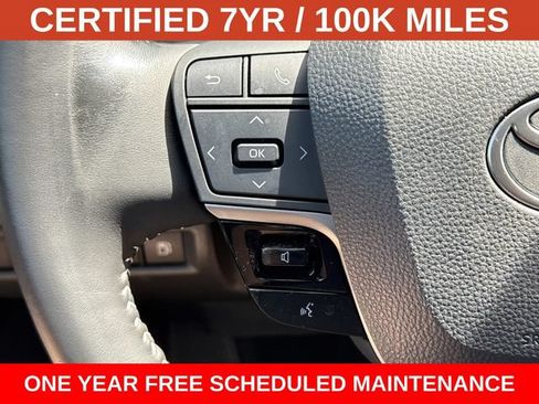 Used 2025 Toyota Camry SE FWD image 24