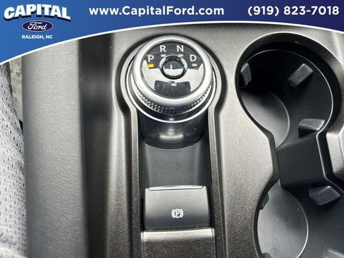 Certified 2025 Ford Explorer ST-Line w/ Premium Package image 29