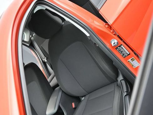 Used 2026 Hyundai Kona SE FWD image 14