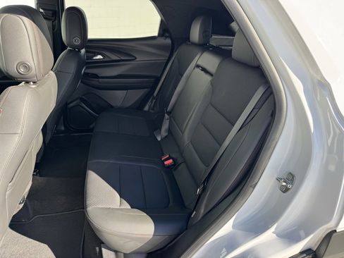 Used 2023 Chevrolet TrailBlazer RS image 20