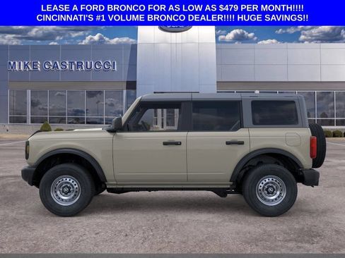 New 2026 Ford Bronco 4-Door AWD/4WD image 3