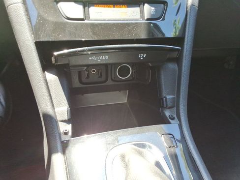 Used 2021 Buick Encore Preferred FWD image 32