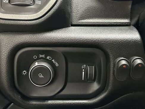 Used 2024 RAM 2500 Tradesman w/ Protection Group image 19