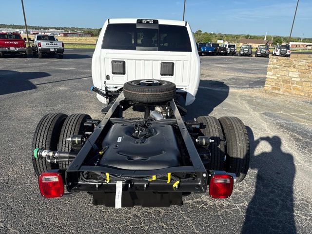 New 2027 RAM 3500 Tradesman AWD/4WD image 4