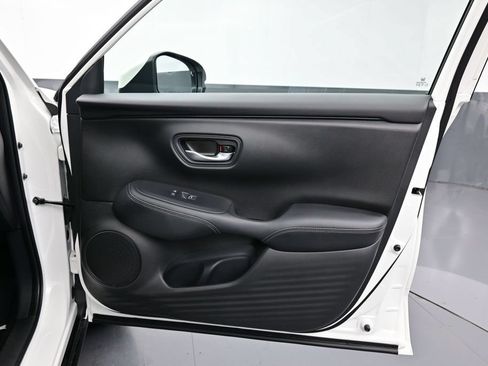 Used 2025 Honda HR-V EX-L image 33