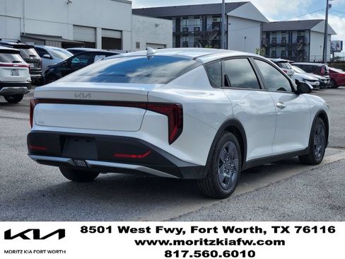 New 2026 Kia K4 FWD image 3