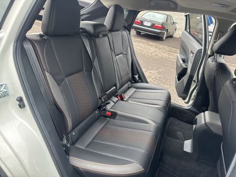 Used 2025 Subaru Crosstrek 2.5i Limited w/ Crosstrek Mirror Package image 15
