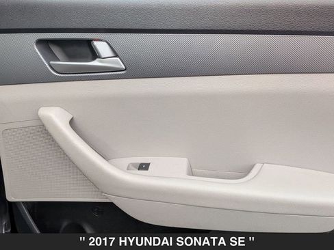 Used 2017 Hyundai Sonata SE image 29
