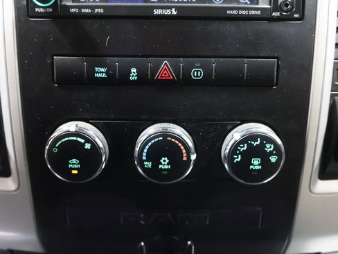 Used 2011 RAM 1500 Big Horn image 27