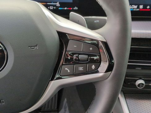 Used 2025 BMW 330i 330i w/ M Sport Package image 20