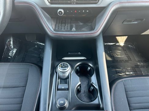 Used 2025 Ford Explorer ST-Line w/ Premium Package AWD/4WD image 13