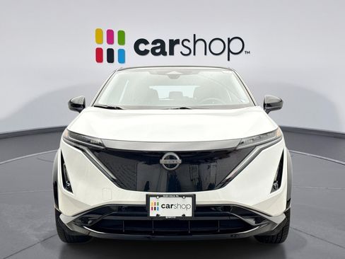 Used 2024 Nissan Ariya AWD image 8