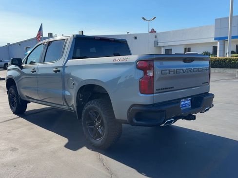 New 2026 Chevrolet Silverado 1500 Custom Trail Boss w/ LPO, Dark Essentials Package AWD/4WD image 9