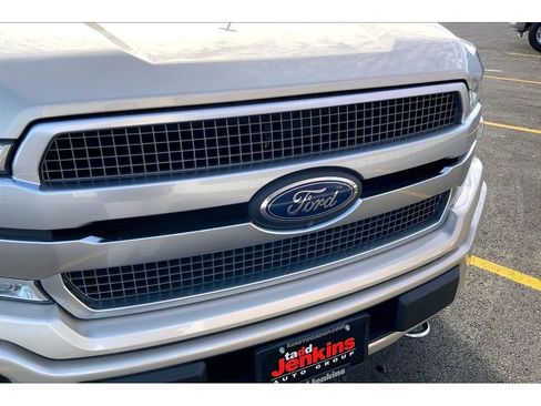 Used 2018 Ford F150 Platinum w/ Equipment Group 701A Luxury image 32