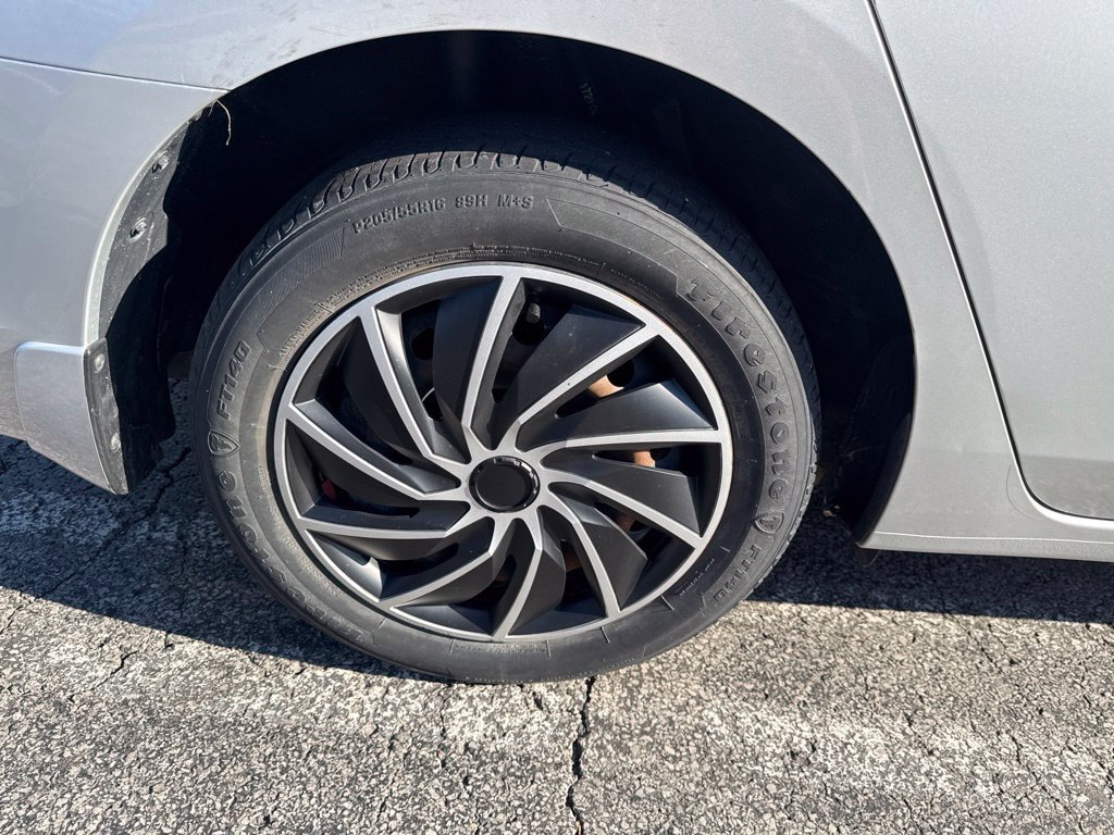 Used 2017 Nissan Sentra S FWD image 35