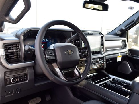 New 2026 Ford F250 Platinum AWD/4WD image 17