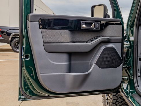 Used 2025 INEOS Grenadier AWD/4WD image 33