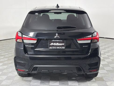 Used 2020 Mitsubishi Outlander Sport SE image 4
