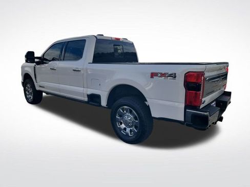 Used 2024 Ford F250 King Ranch w/ Chrome Package image 3