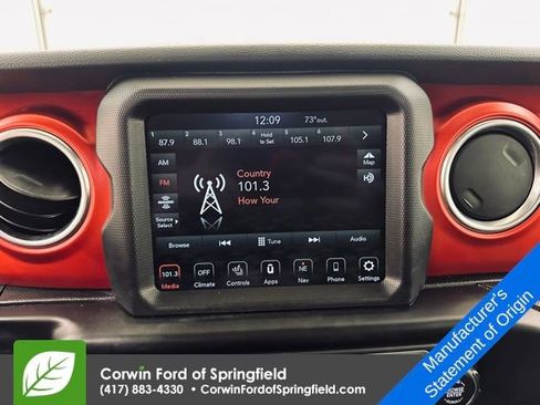 Used 2022 Jeep Wrangler Unlimited Rubicon w/ Cold Weather Group image 21