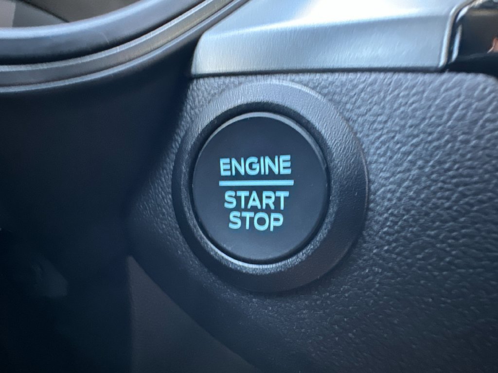 Certified 2025 Ford Escape Active FWD image 21