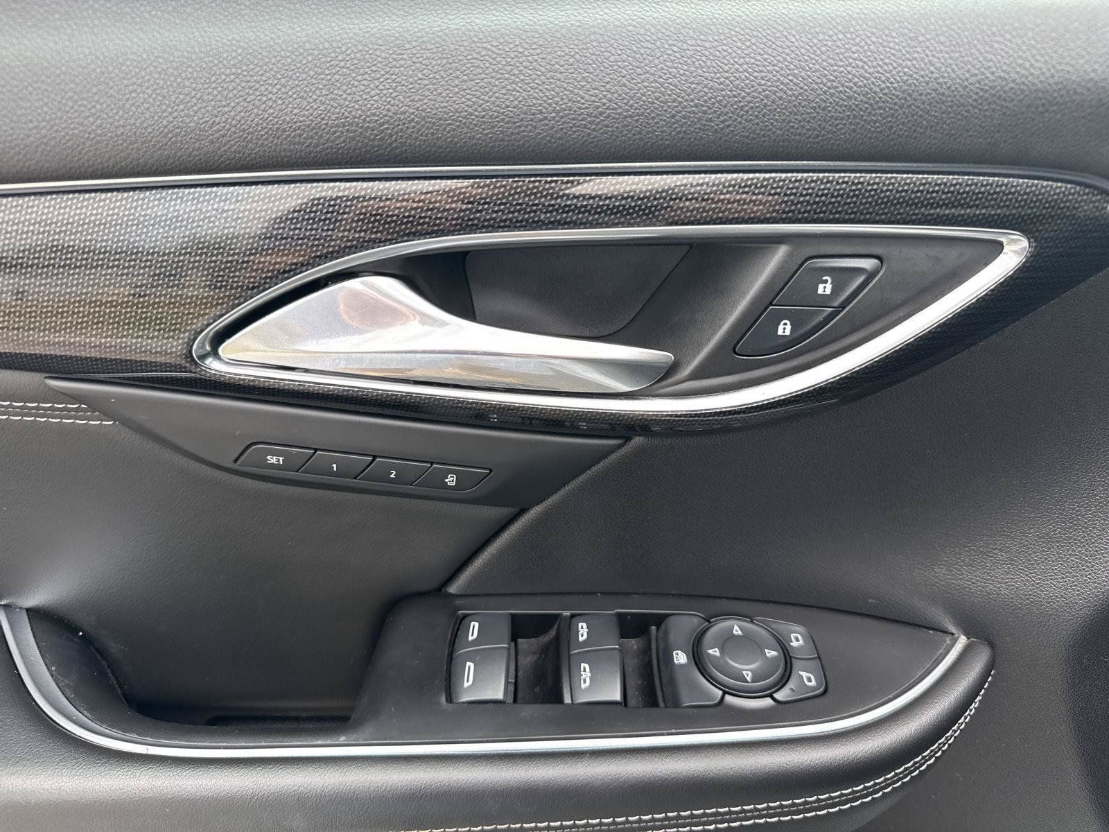 Used 2023 Buick Envision Essence AWD/4WD image 20