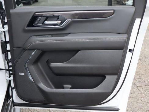 New 2026 GMC Yukon XL Elevation AWD/4WD image 23