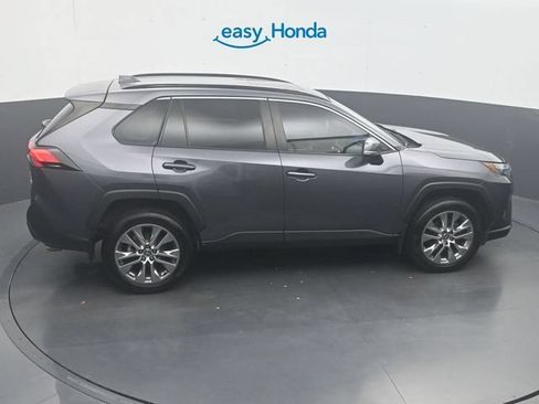 Used 2022 Toyota RAV4 XLE Premium FWD image 26